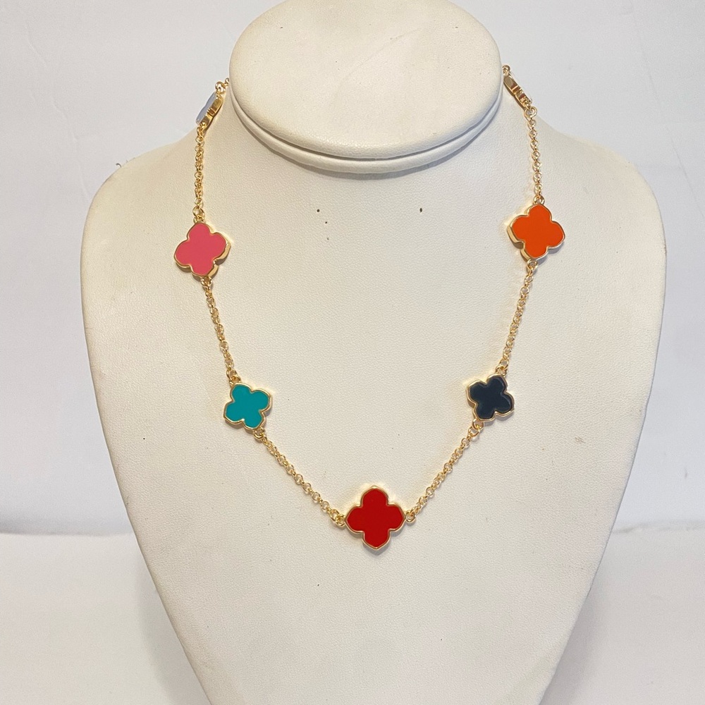 MULTICOLOR CLOVER NECKLACE - Picture 5 of 8